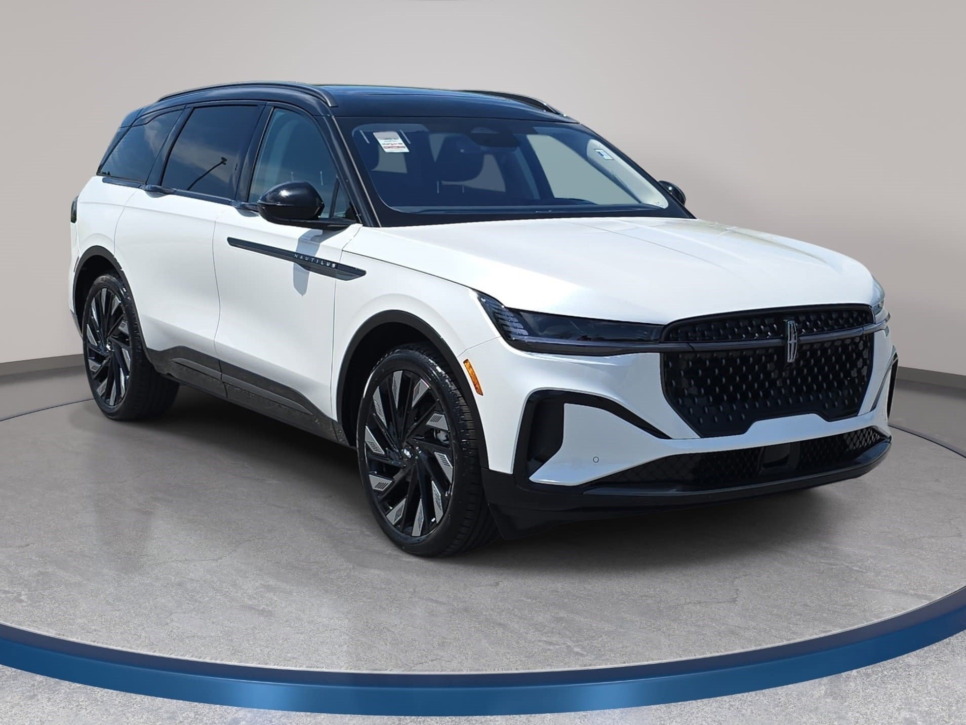 New 2026 Lincoln Nautilus Reserve AWD/4WD image 3