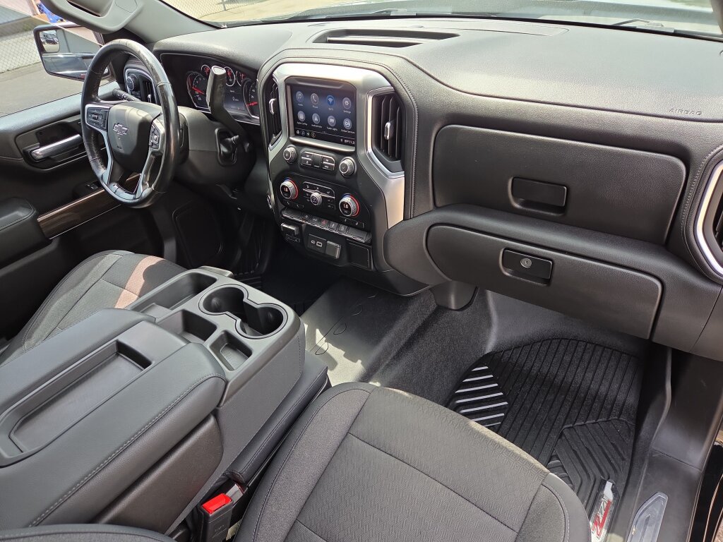 Used 2020 Chevrolet Silverado 1500 LT Trail Boss w/ Convenience Package AWD/4WD image 16