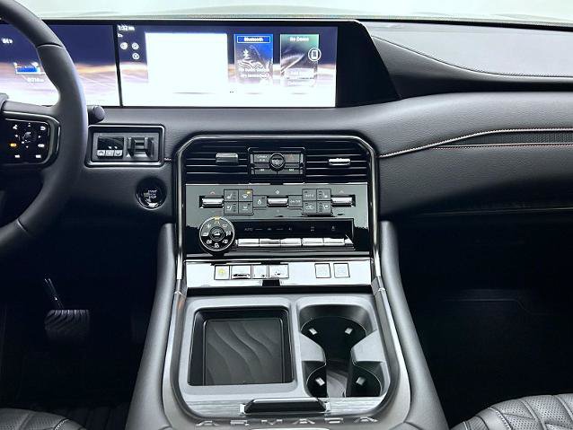 Certified 2025 Nissan Armada PRO-4X w/ Pro-4X Premium Package AWD/4WD image 13