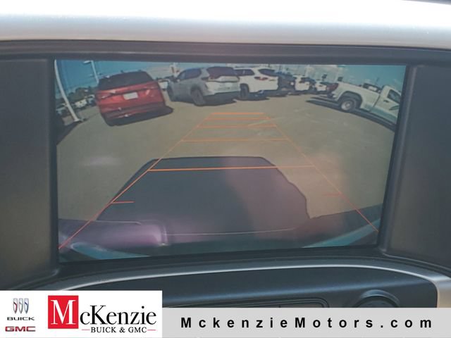 Used 2014 GMC Sierra 1500 SLT w/ SLT Crew Cab Value Package RWD image 17