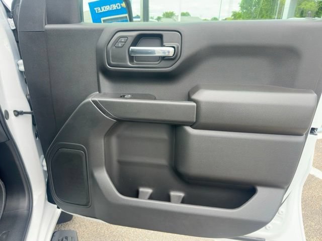 New 2026 Chevrolet Silverado 1500 Custom AWD/4WD image 10