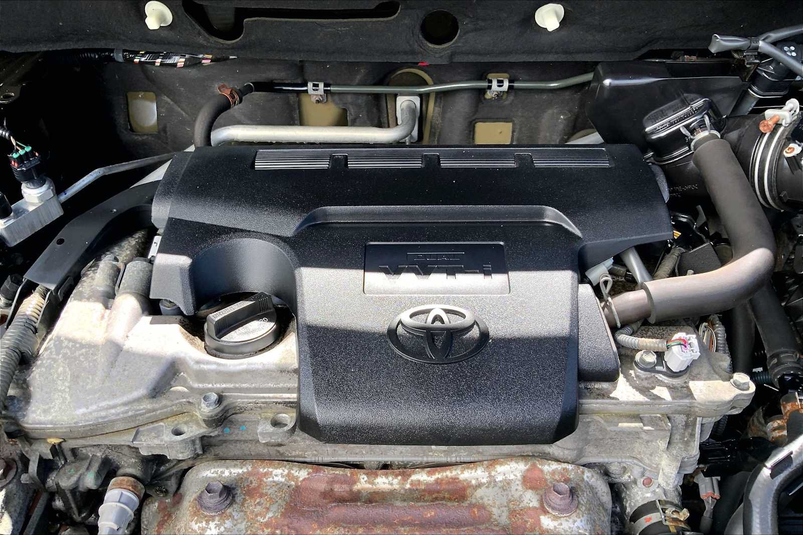 Used 2014 Toyota RAV4 LE AWD/4WD image 27