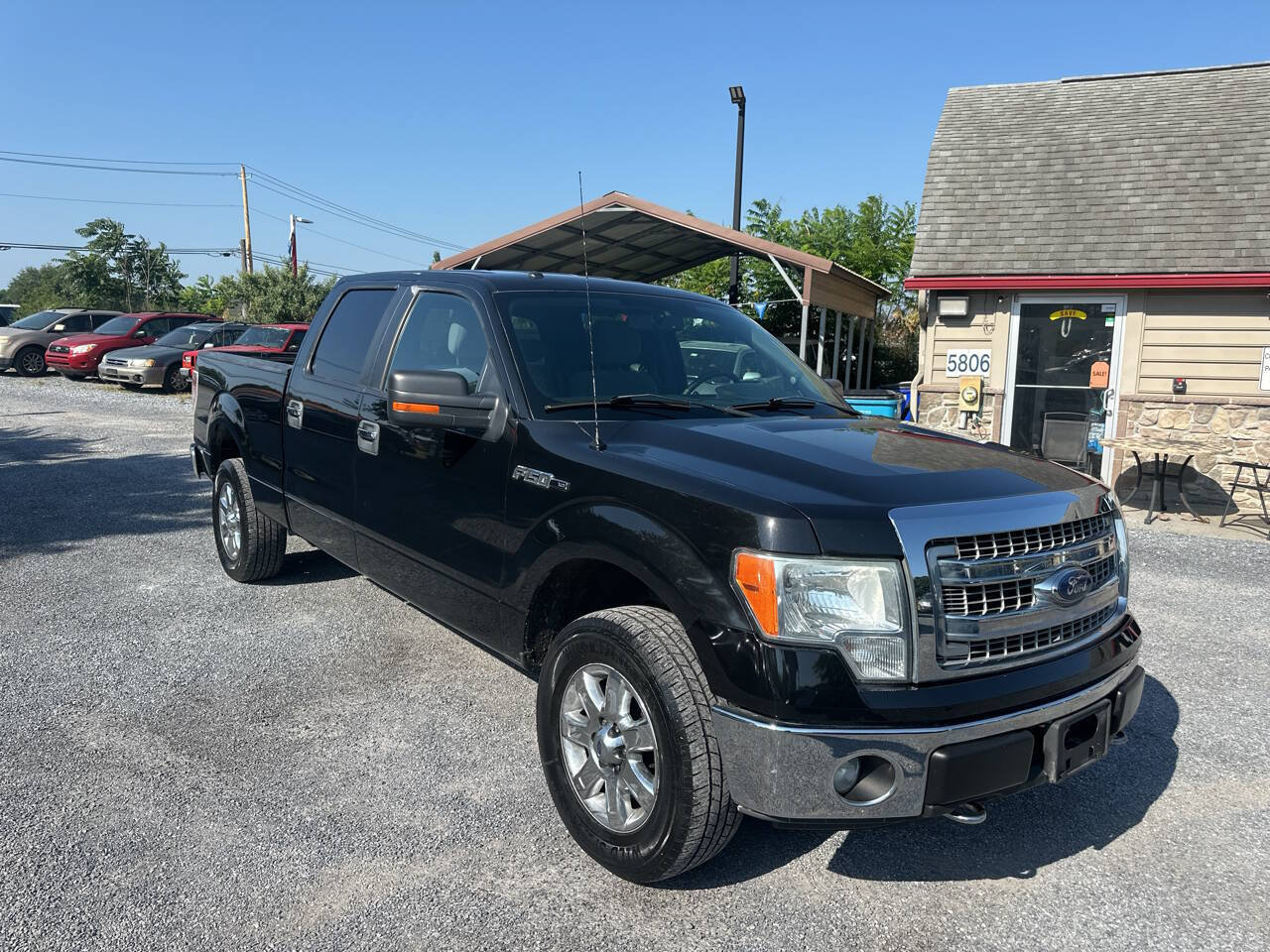 Used 2014 Ford F150 XLT w/ XLT Chrome Package AWD/4WD image 7