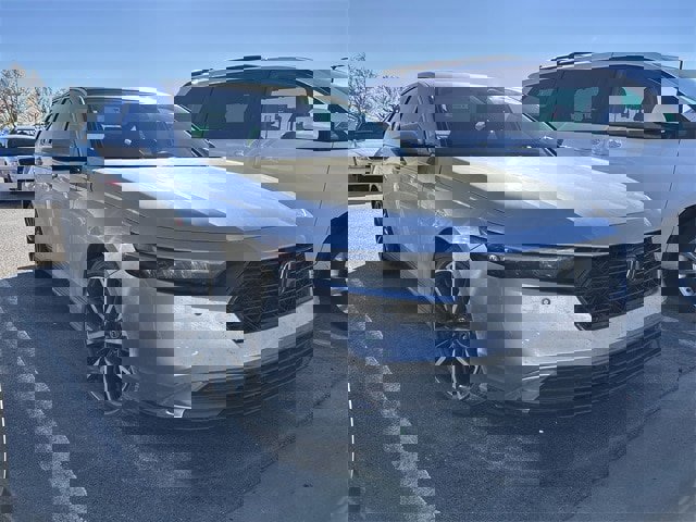 Used 2024 Honda Accord Touring image 5