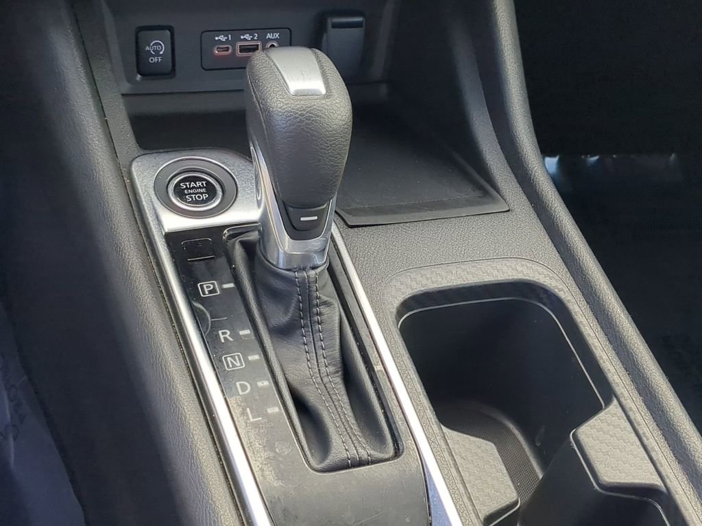 Used 2024 Nissan Sentra SV FWD image 25