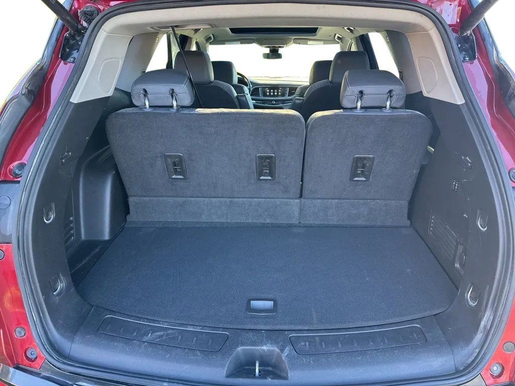 Used 2019 Buick Enclave Premium w/ Experience Buick Package AWD/4WD image 9