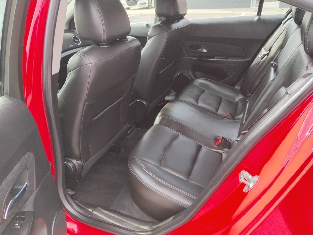 Used 2014 Chevrolet Cruze LT FWD image 15