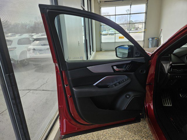 Used 2025 Acura MDX A-Spec image 19