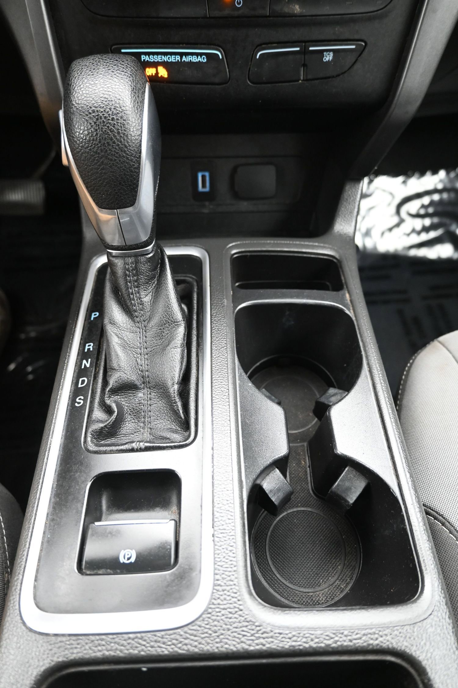 Used 2017 Ford Escape S image 21