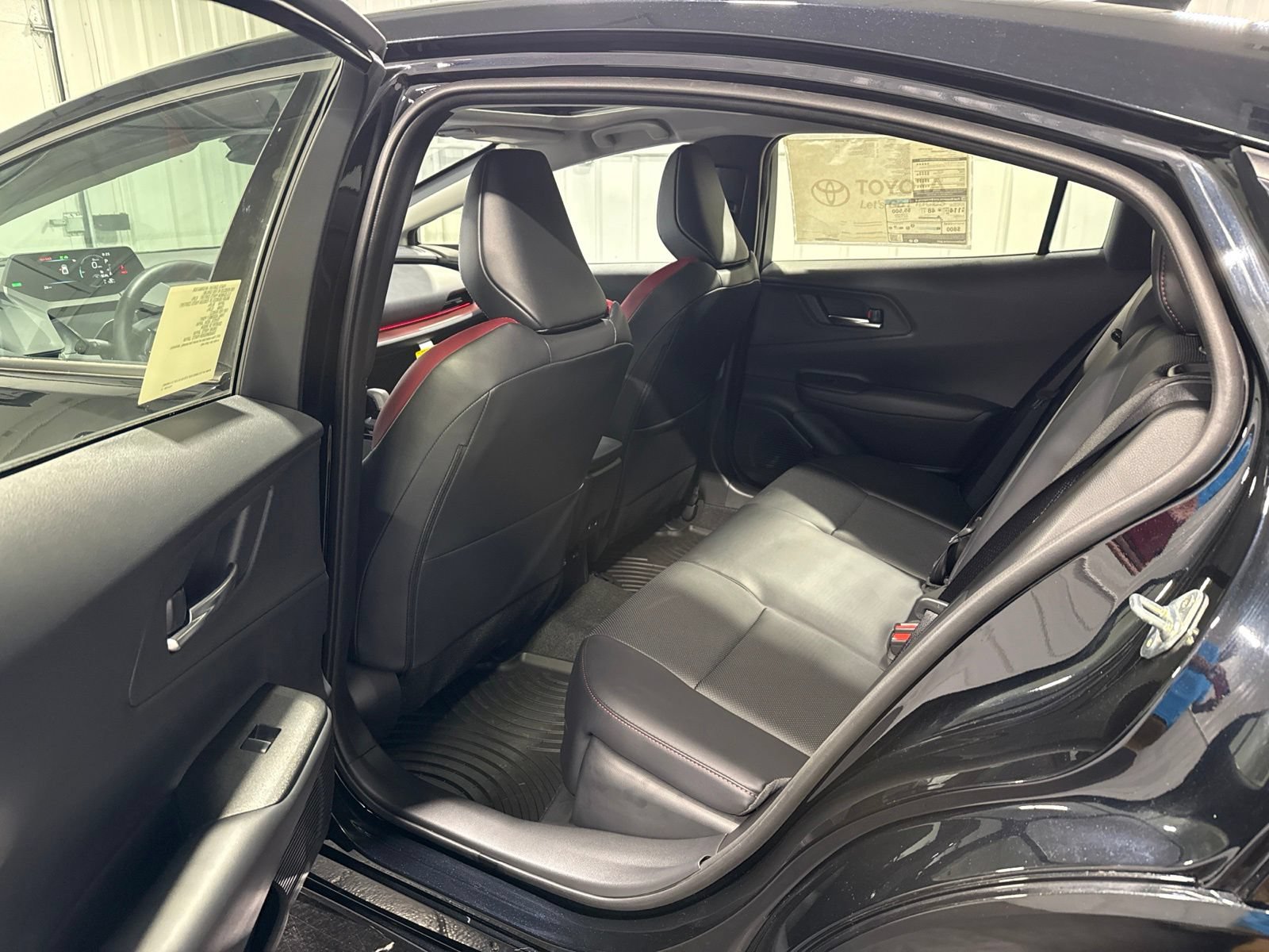 New 2025 Toyota Prius Plug-In Hybrid w/ Limited Premium Package FWD image 15