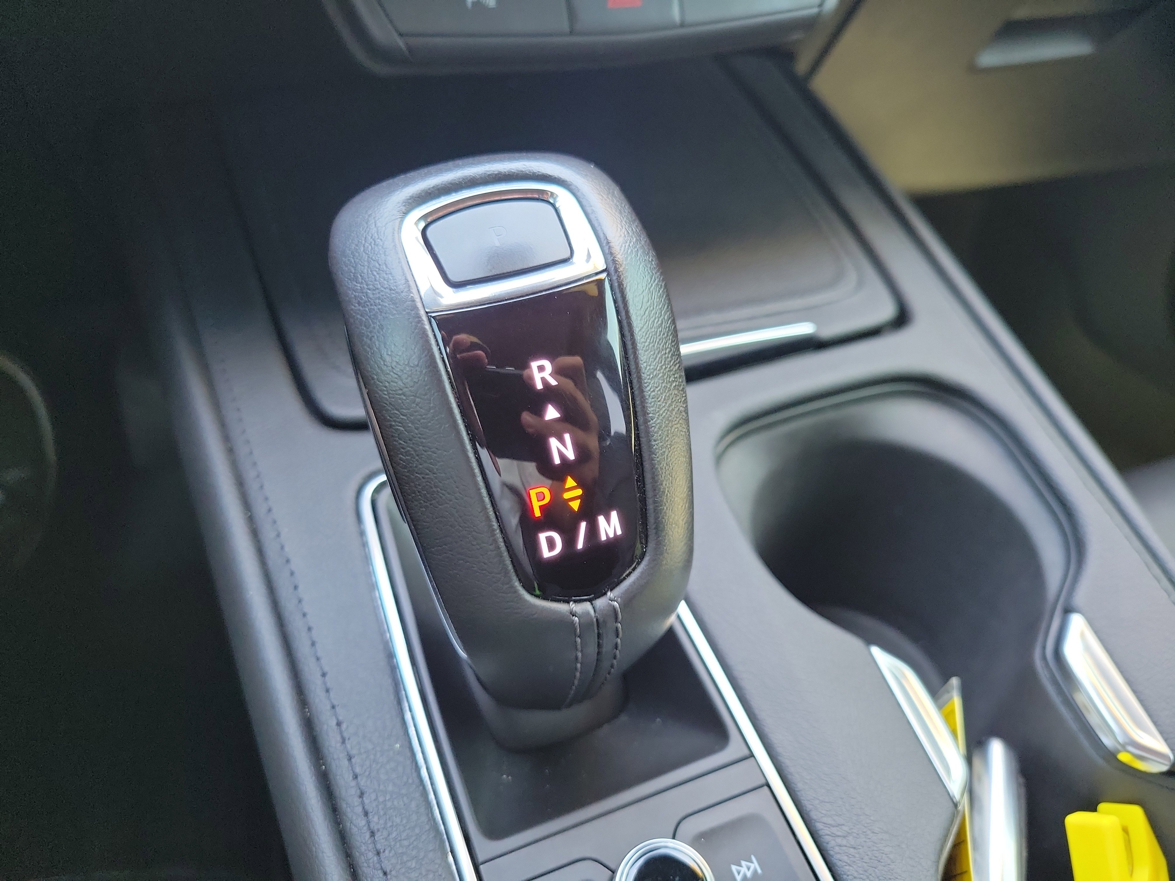 Used 2019 Cadillac XT4 Premium Luxury w/ Technology Package image 23