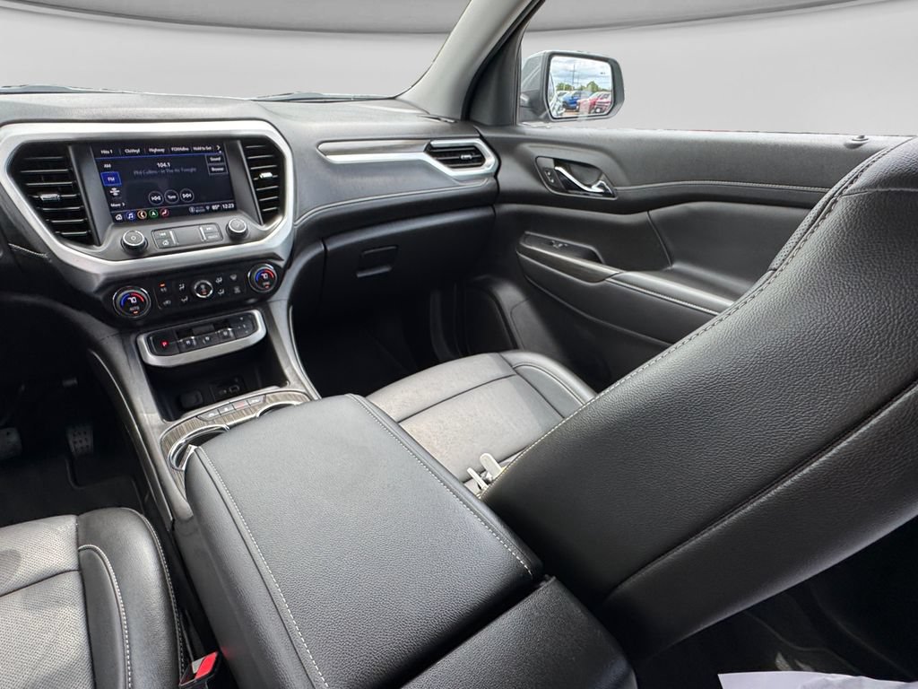 Used 2023 GMC Acadia SLT w/ Trailering Package AWD/4WD image 25