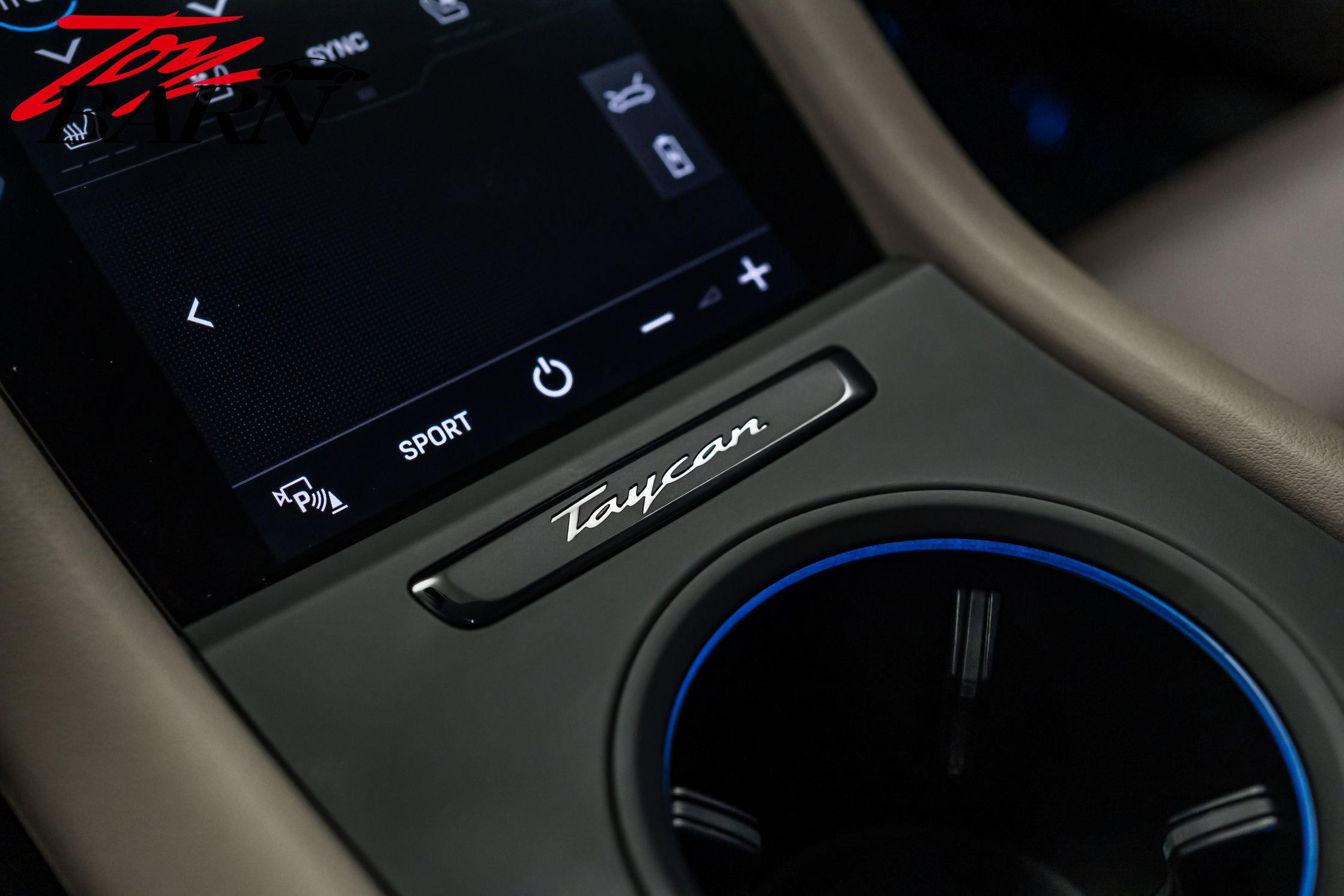 Used 2024 Porsche Taycan 4 Cross Turismo image 43