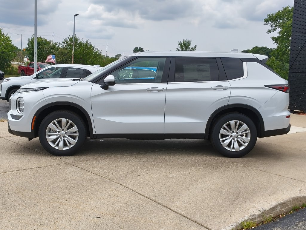 New 2026 Mitsubishi Outlander ES AWD/4WD image 20