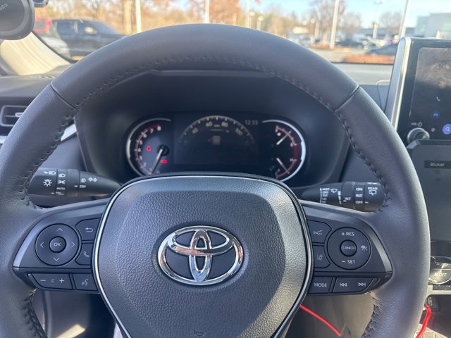 Used 2025 Toyota RAV4 XLE Premium image 10