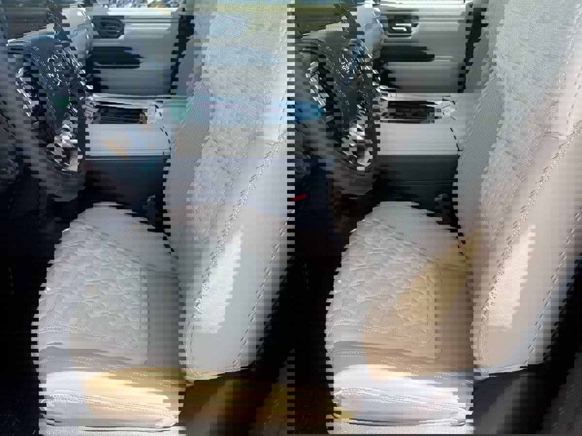 New 2026 Nissan Armada Platinum Reserve image 22