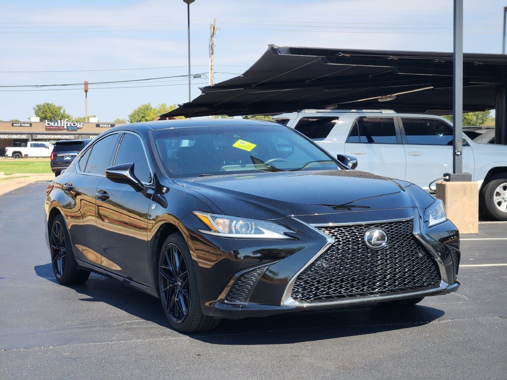 Used 2022 Lexus ES 350 F Sport w/ Accessory Package 2 FWD image 3