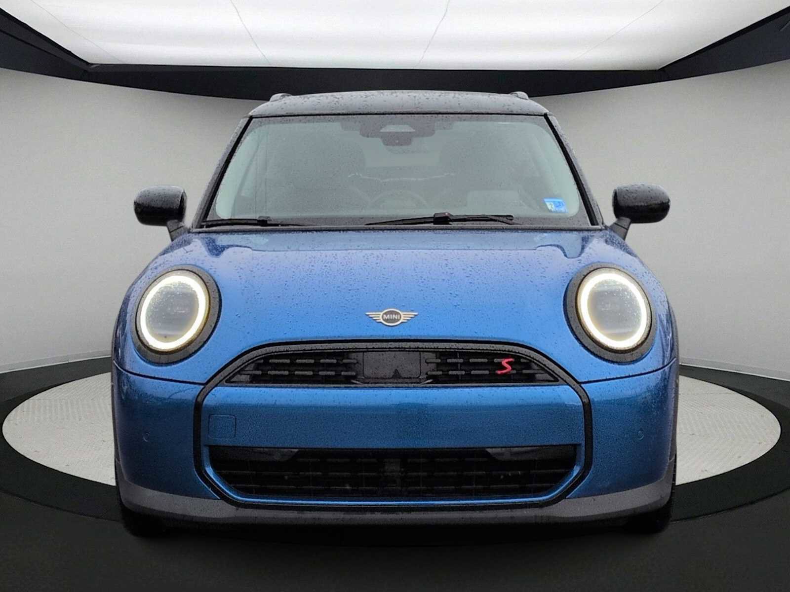 Used 2025 MINI Cooper S image 3