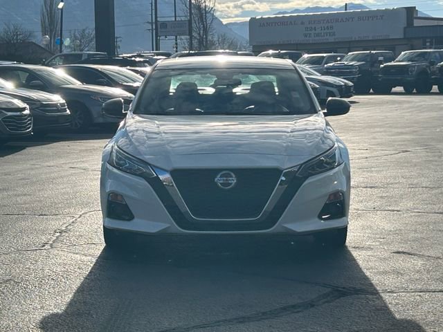 Used 2022 Nissan Altima 2.5 SR w/ Midnight Edition Package AWD/4WD image 10