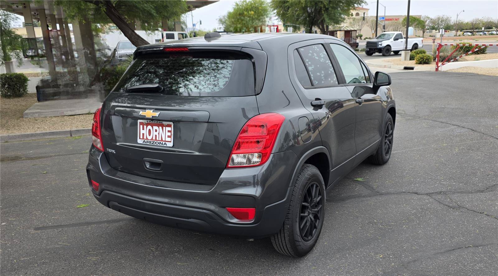 Used 2020 Chevrolet Trax LS FWD image 4