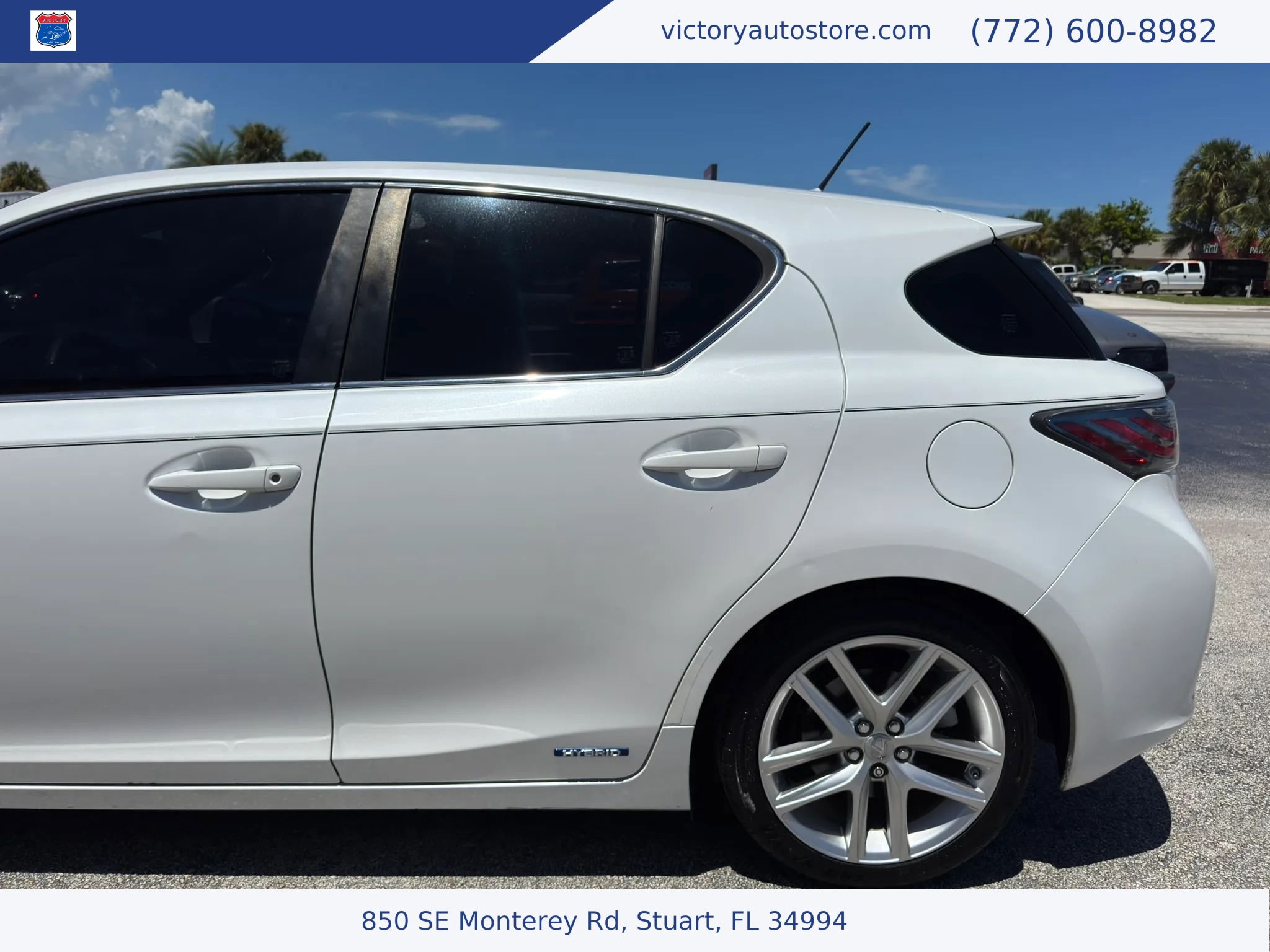 Used 2012 Lexus CT 200h Premium w/ Premium Audio Pkg (F Sport) FWD image 5