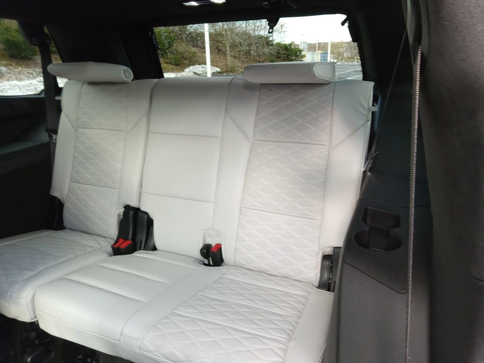 Used 2025 Cadillac Escalade Sport Platinum w/ LPO, ONYX Package image 25