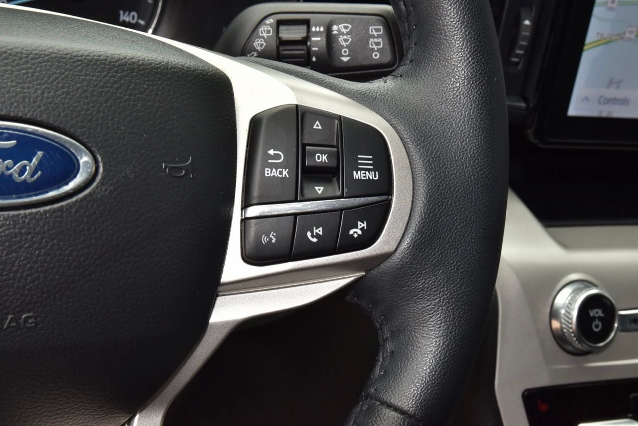 Certified 2023 Ford Explorer XLT w/ Equipment Group 202A RWD image 25