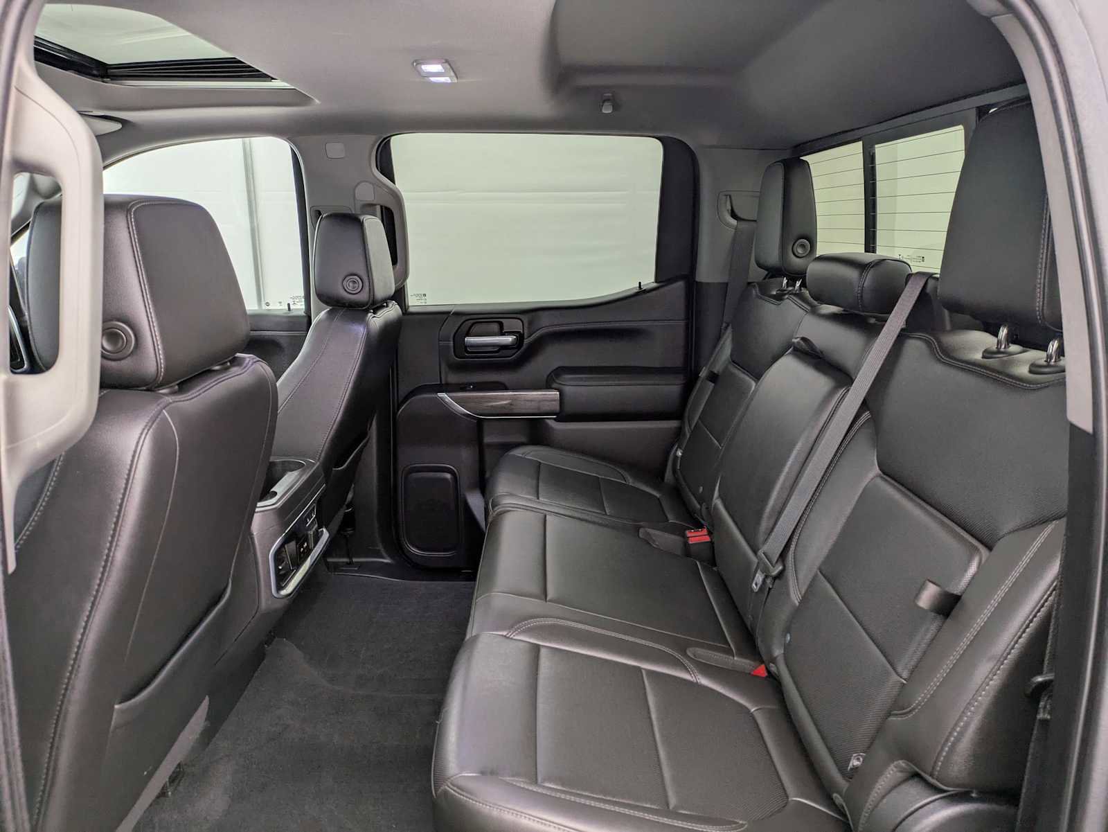 Used 2020 Chevrolet Silverado 1500 LTZ w/ LTZ Plus Package AWD/4WD image 21