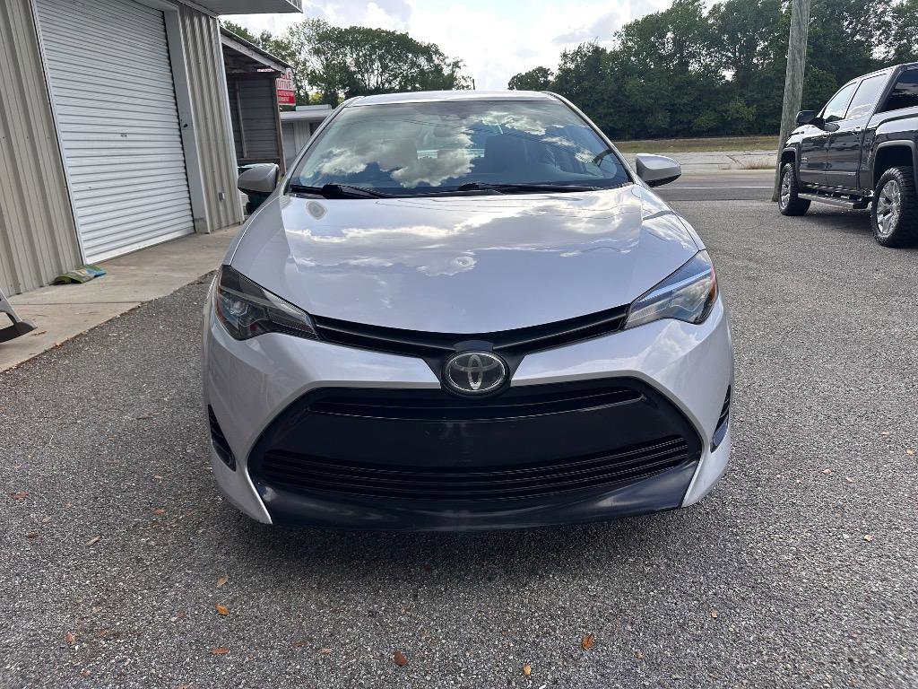 Used 2019 Toyota Corolla LE FWD image 4