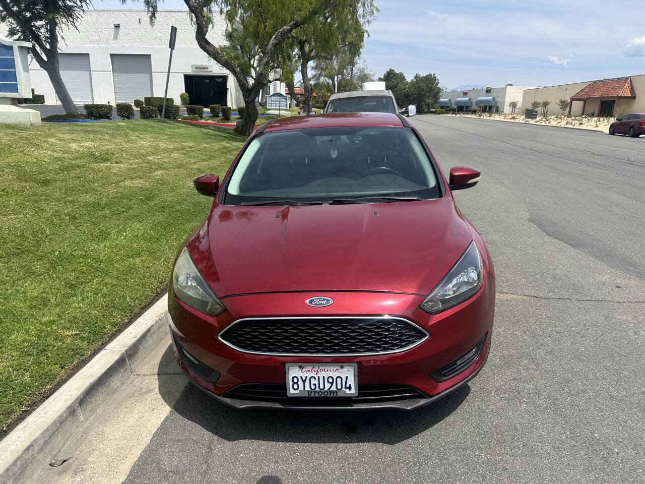 Used 2016 Ford Focus SE w/ Equipment Group 201A FWD image 11