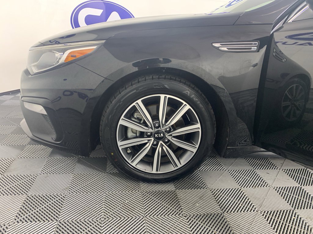 Used 2019 Kia Optima EX image 12