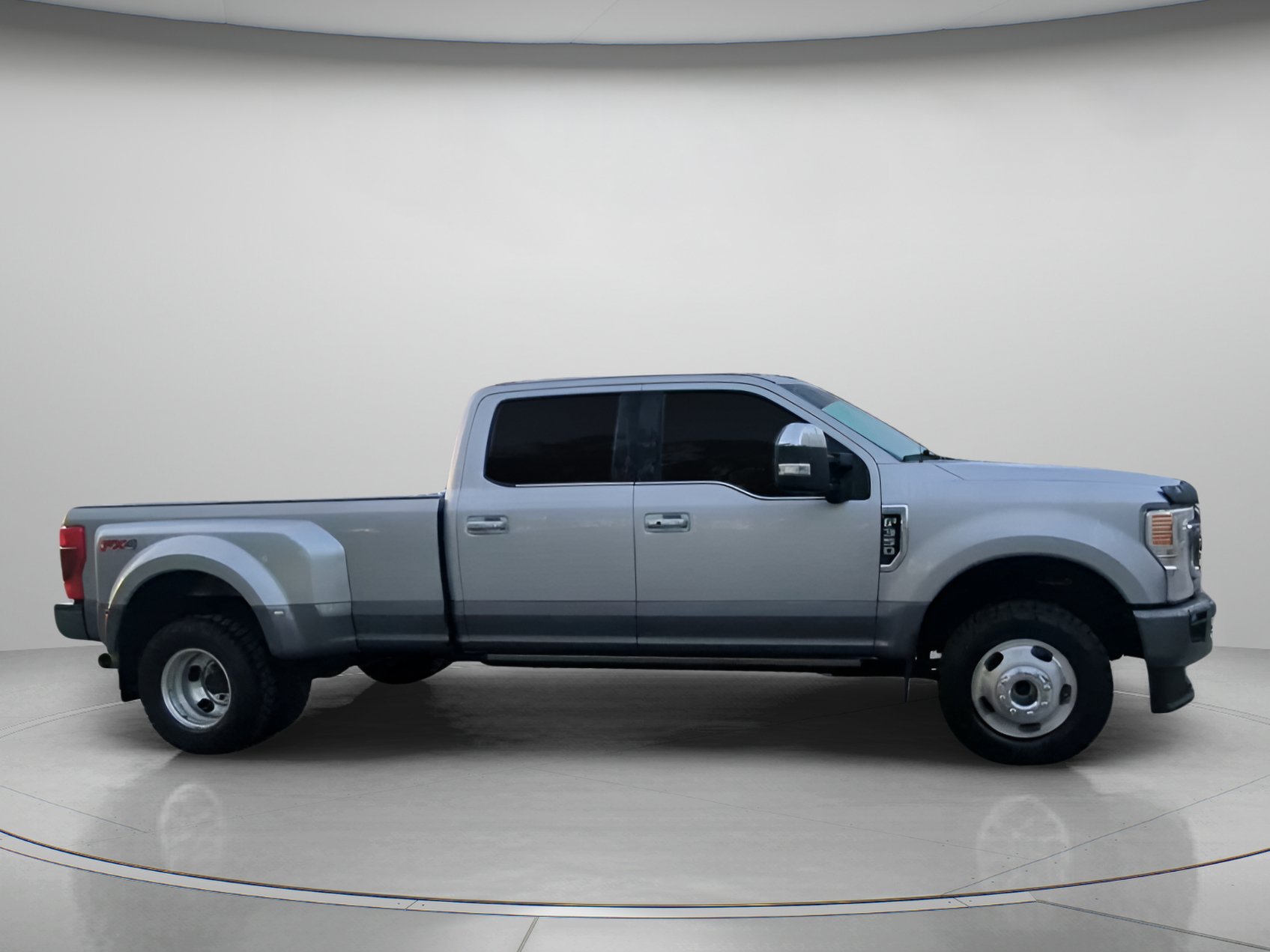 Certified 2021 Ford F350 Platinum AWD/4WD image 34