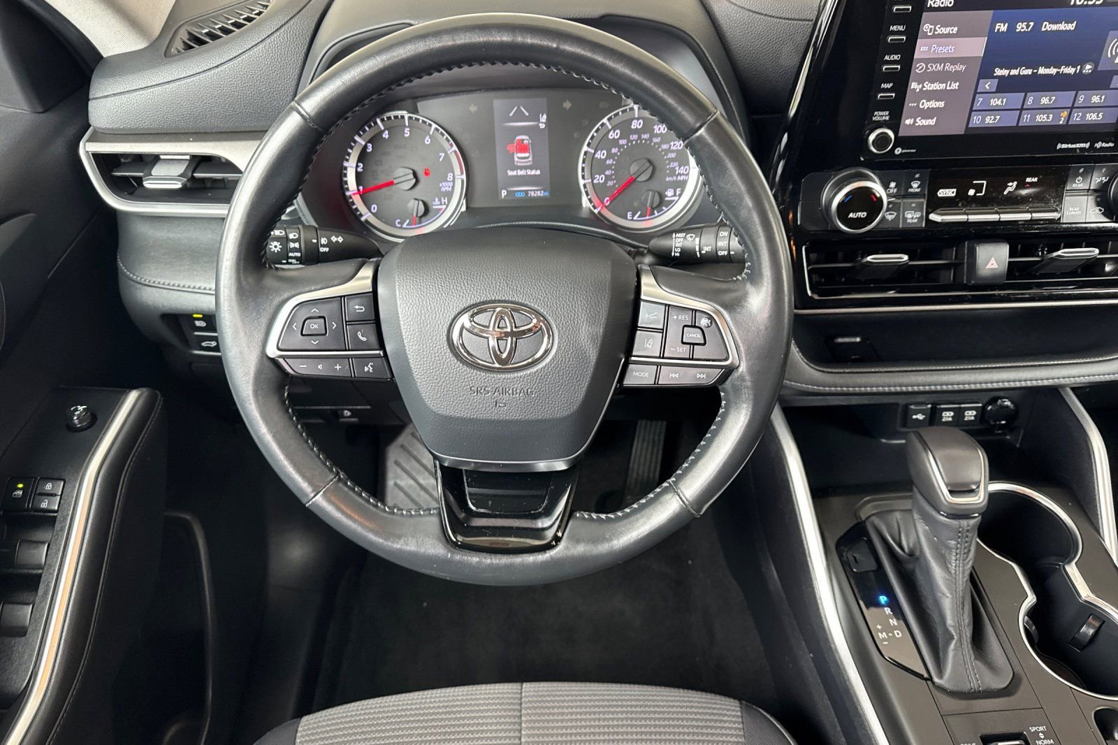 Certified 2020 Toyota Highlander LE AWD/4WD image 14