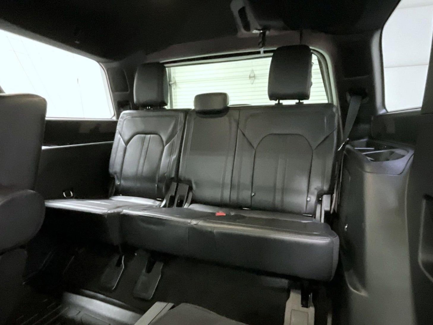 Used 2021 Ford Expedition Limited image 20