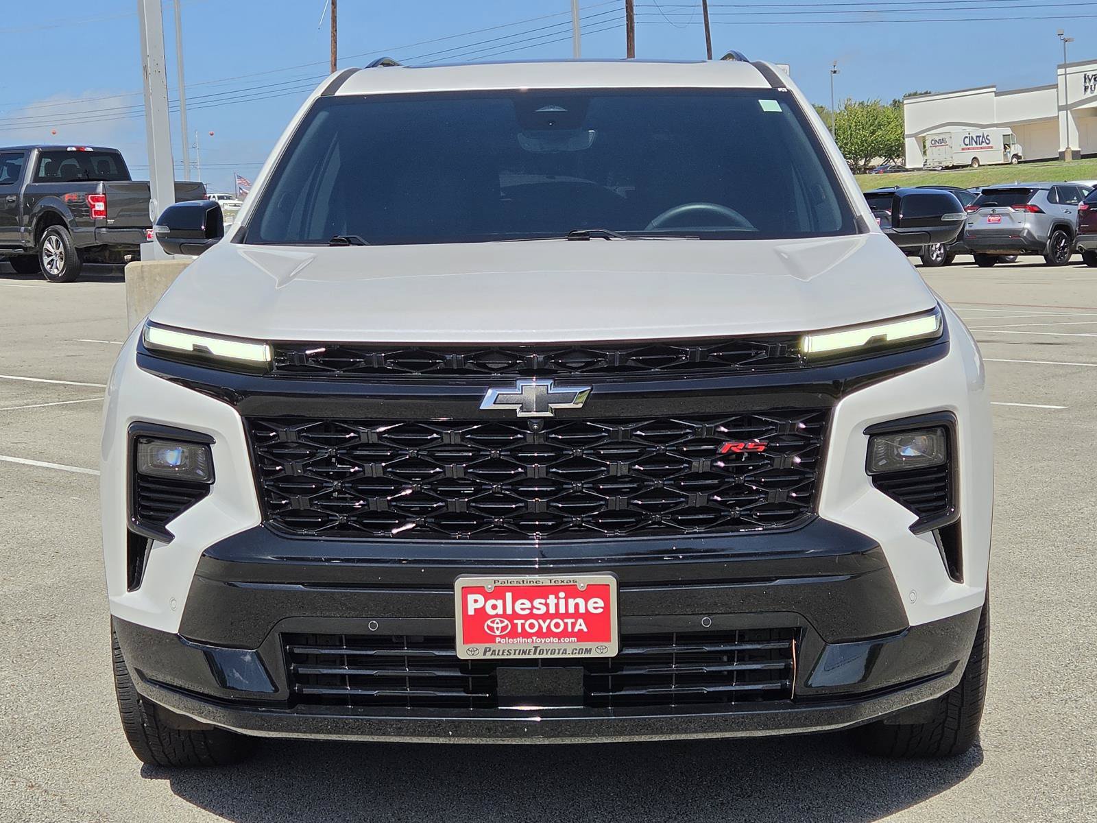 Used 2024 Chevrolet Traverse RS w/ LPO, Floor Liner Package AWD/4WD image 2