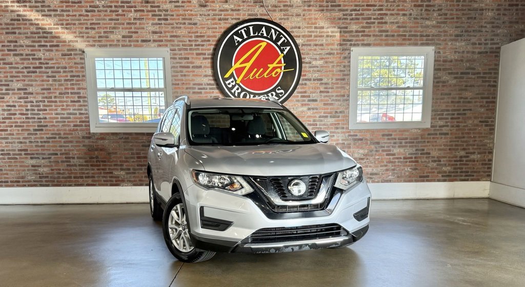 Used 2018 Nissan Rogue SV