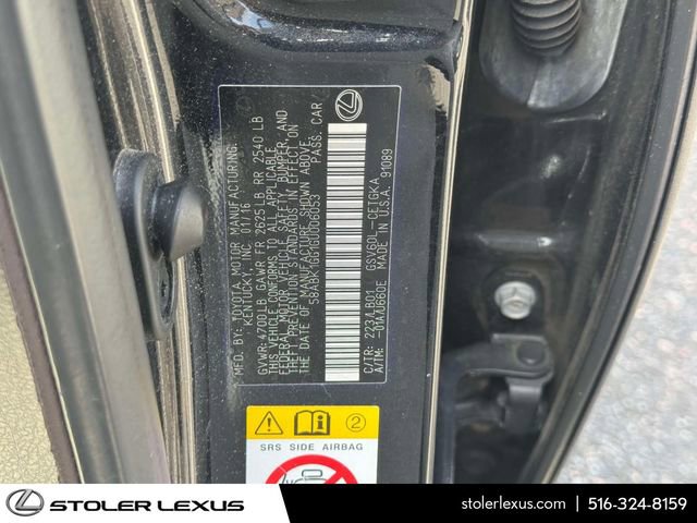 Used 2016 Lexus ES 350 w/ Luxury Package w/Wood Trim FWD image 31