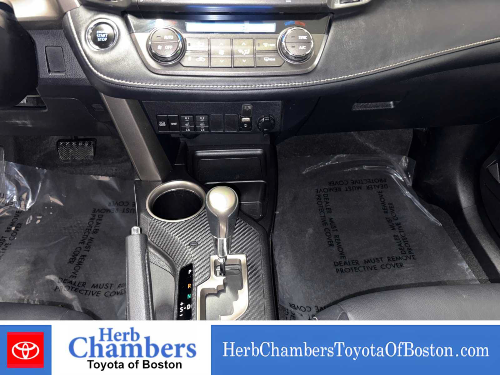 Used 2015 Toyota RAV4 Limited AWD/4WD image 15