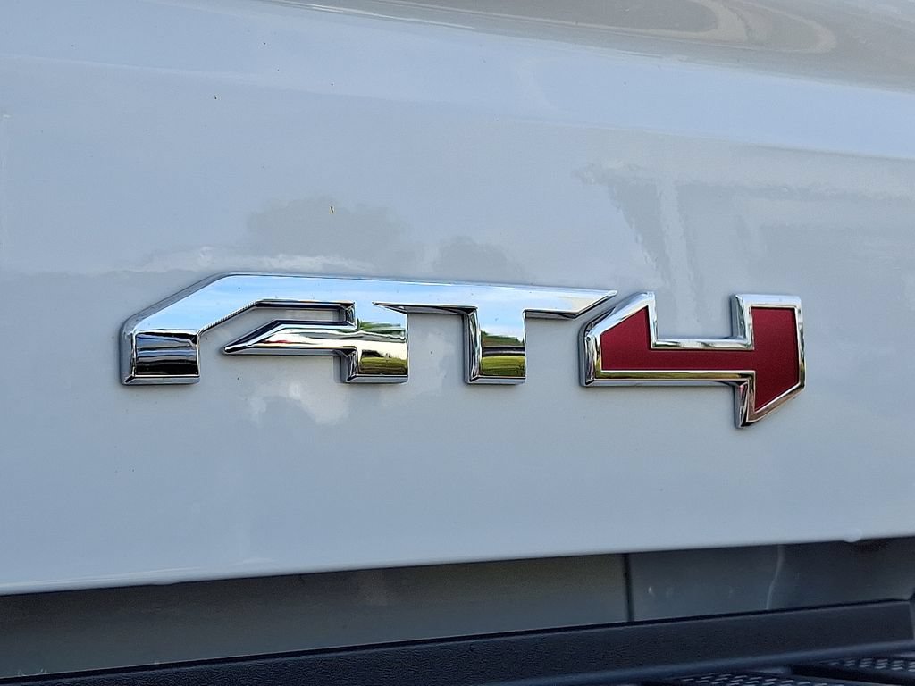 Used 2024 GMC Sierra 1500 AT4 w/ Technology Package AWD/4WD image 37