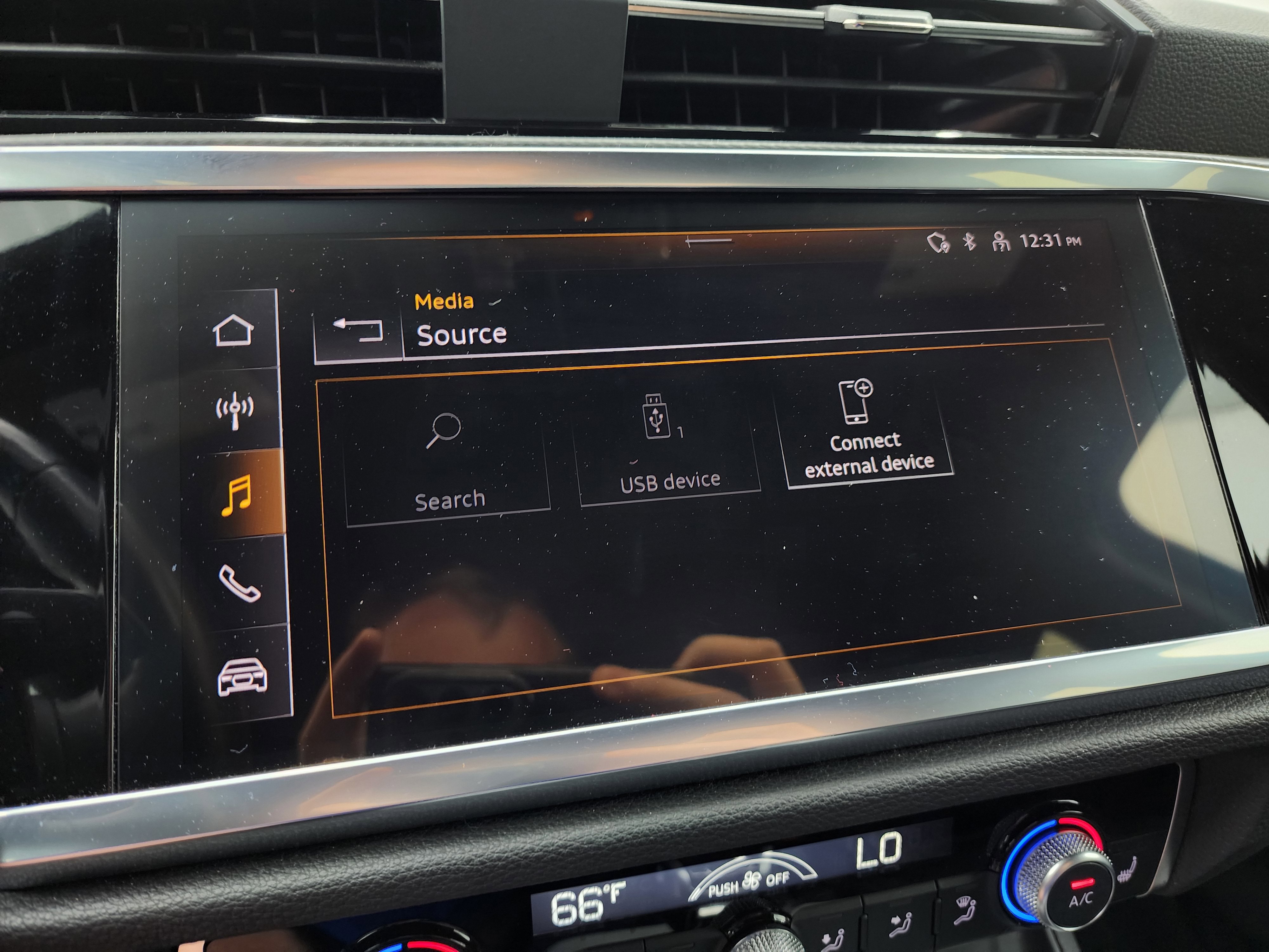 Used 2024 Audi Q3 2.0T Premium image 11