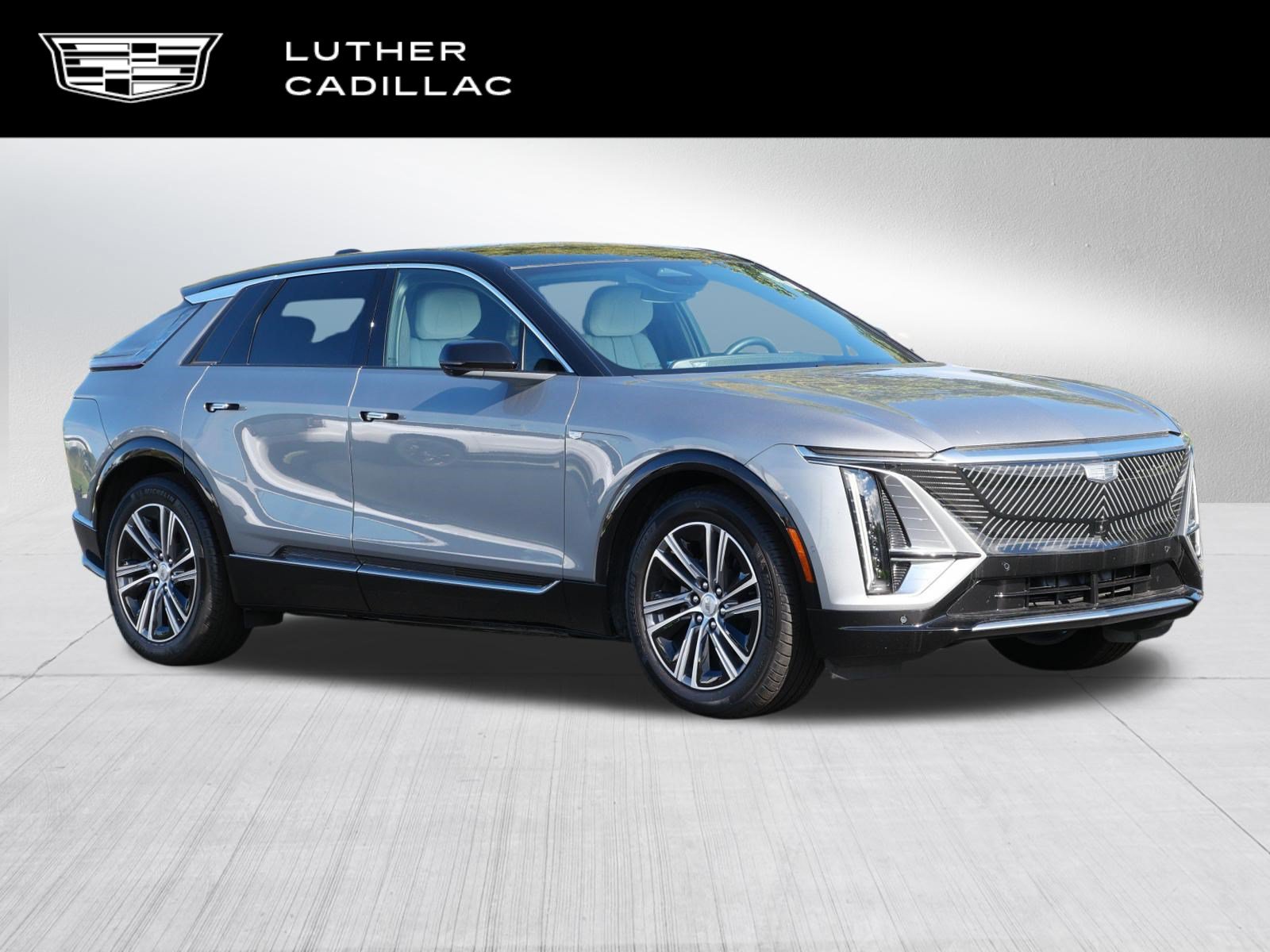 Used 2026 Cadillac Lyriq Luxury w/ LPO, Floor Liner Package
