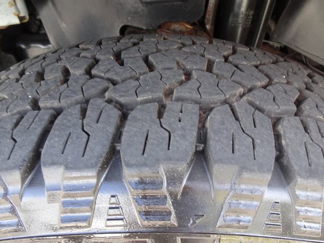 Used 2018 Jeep Wrangler Sahara image 29