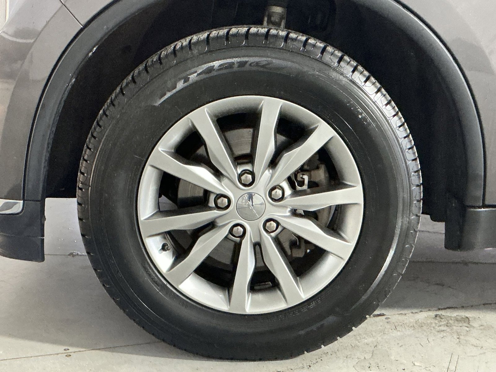 Used 2018 Dodge Durango SXT w/ Quick Order Package 2BB AWD/4WD image 13