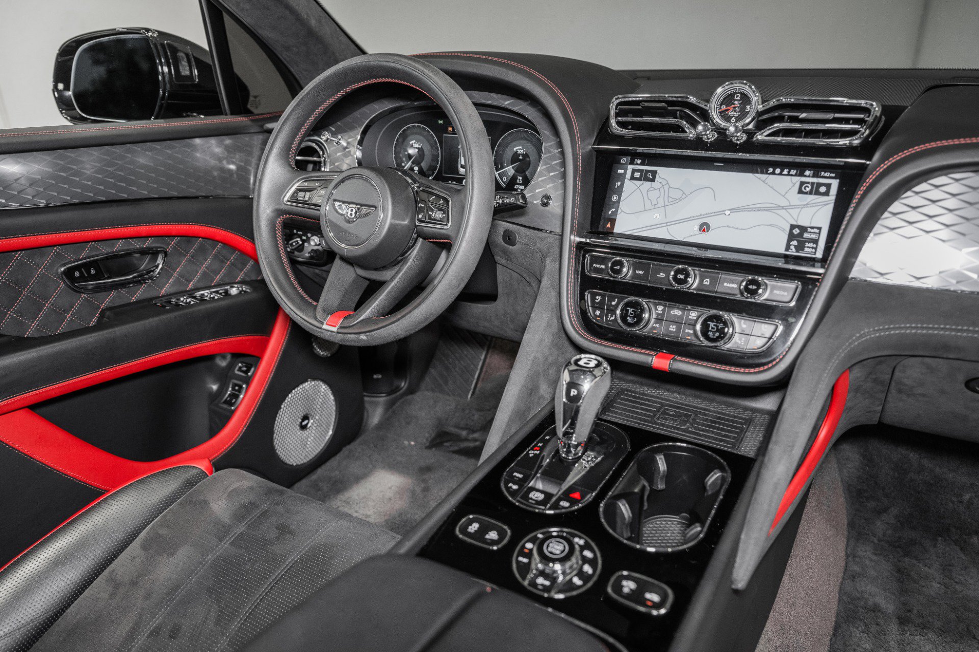 Certified 2022 Bentley Bentayga Speed AWD/4WD image 29