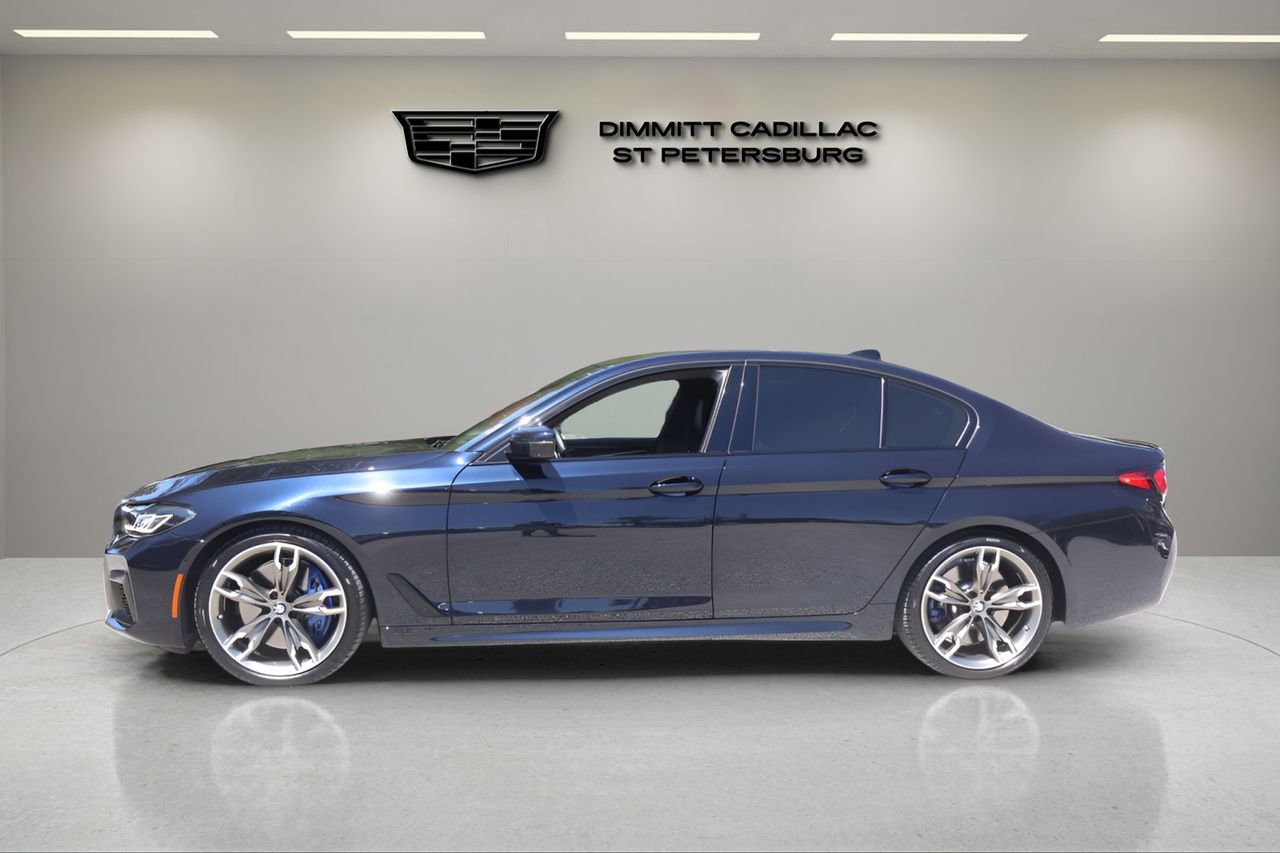 Used 2022 BMW M550i xDrive w/ Executive Package AWD/4WD image 2