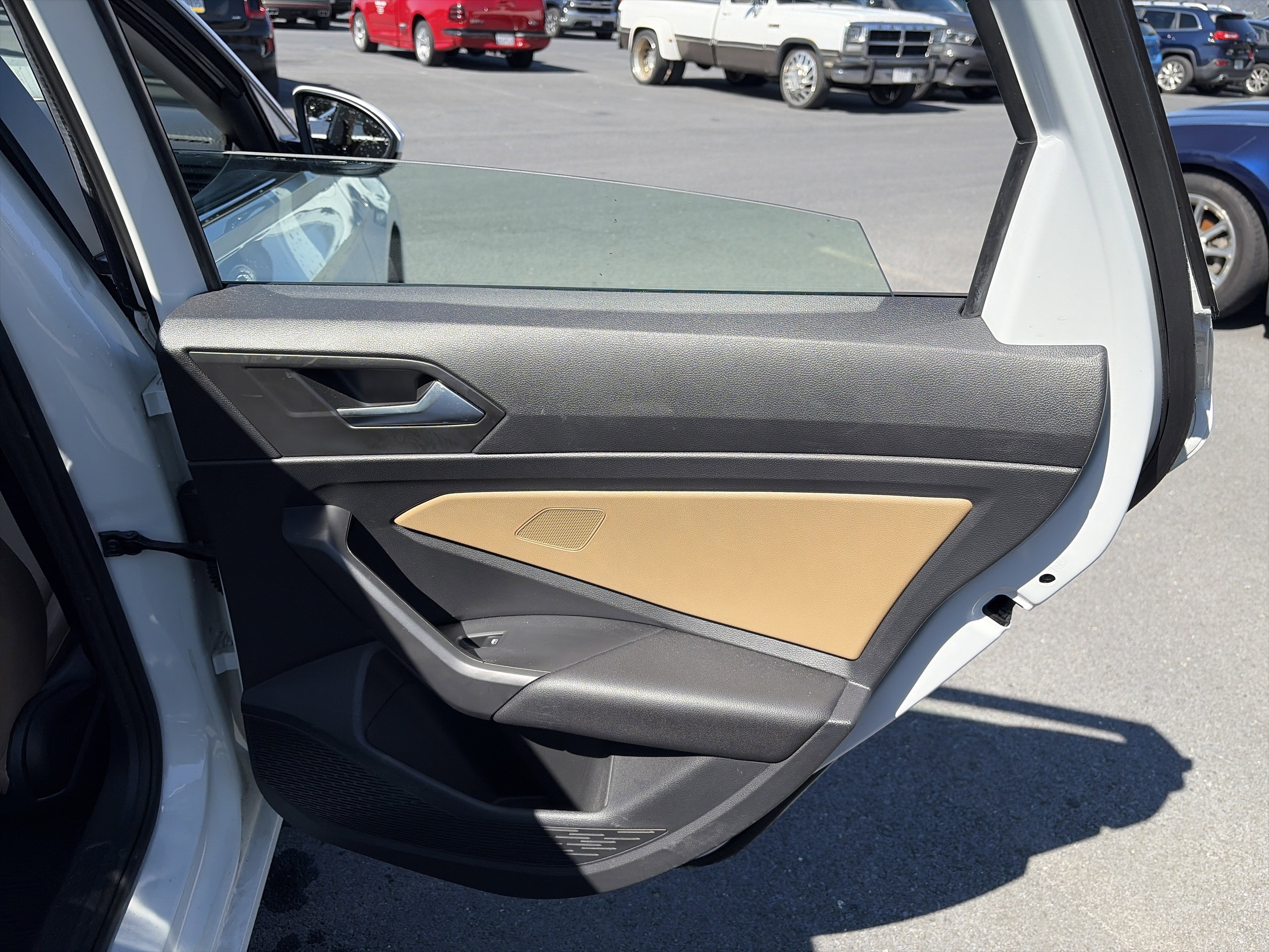 Used 2019 Volkswagen Jetta SE image 25