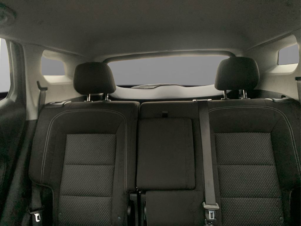 Used 2024 GMC Terrain SLE image 16