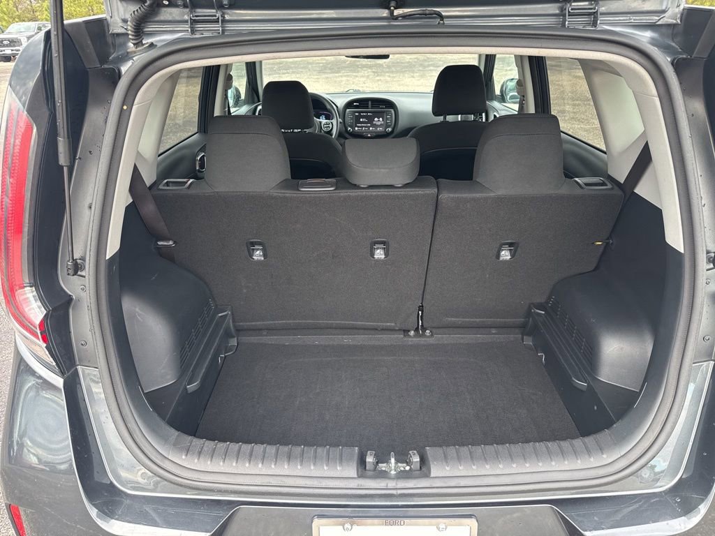 Used 2024 Kia Soul LX w/ Option Group 015 image 14