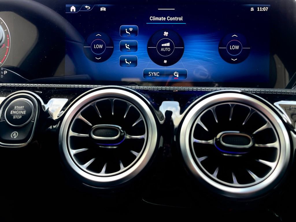 Certified 2025 Mercedes-Benz CLA 250 4MATIC image 35