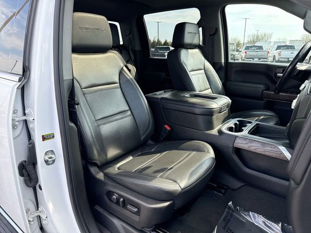 Used 2022 GMC Sierra 3500 Denali AWD/4WD image 25